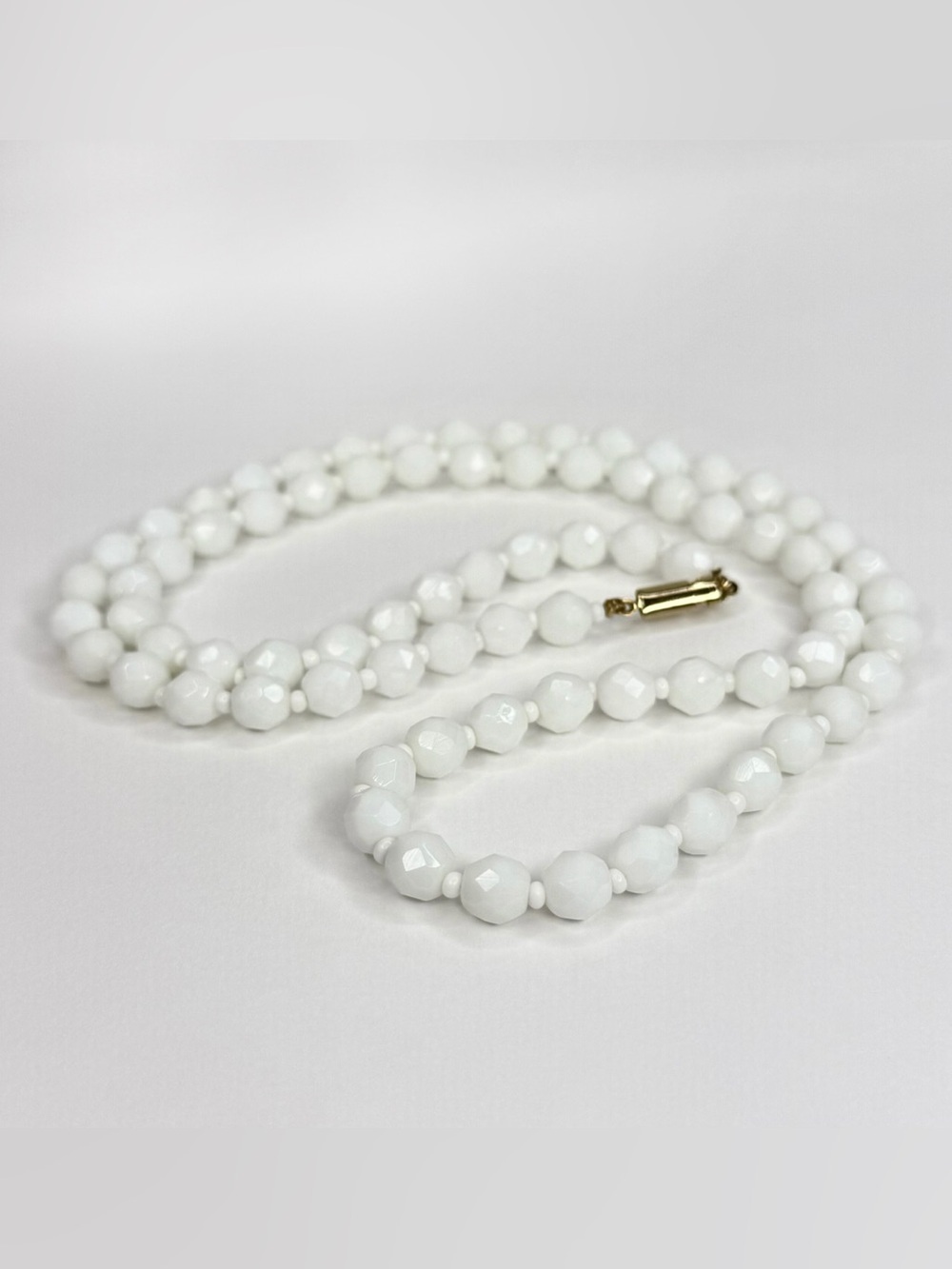 Vintage White Milk Glass Faceted Bead Necklace 30 Inch Gold Tone Clasp